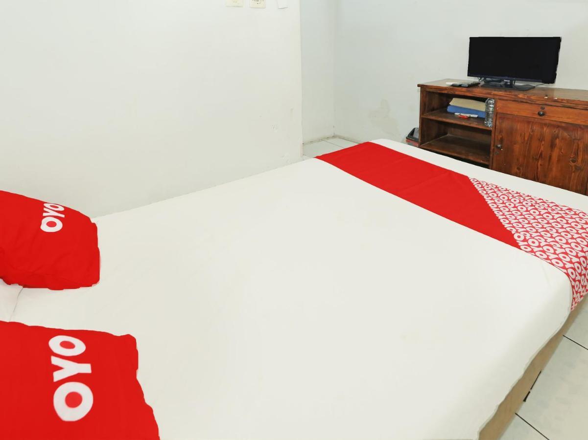 Oyo 92470 Hotel Sahabat 2 Tangerang Bagian luar foto